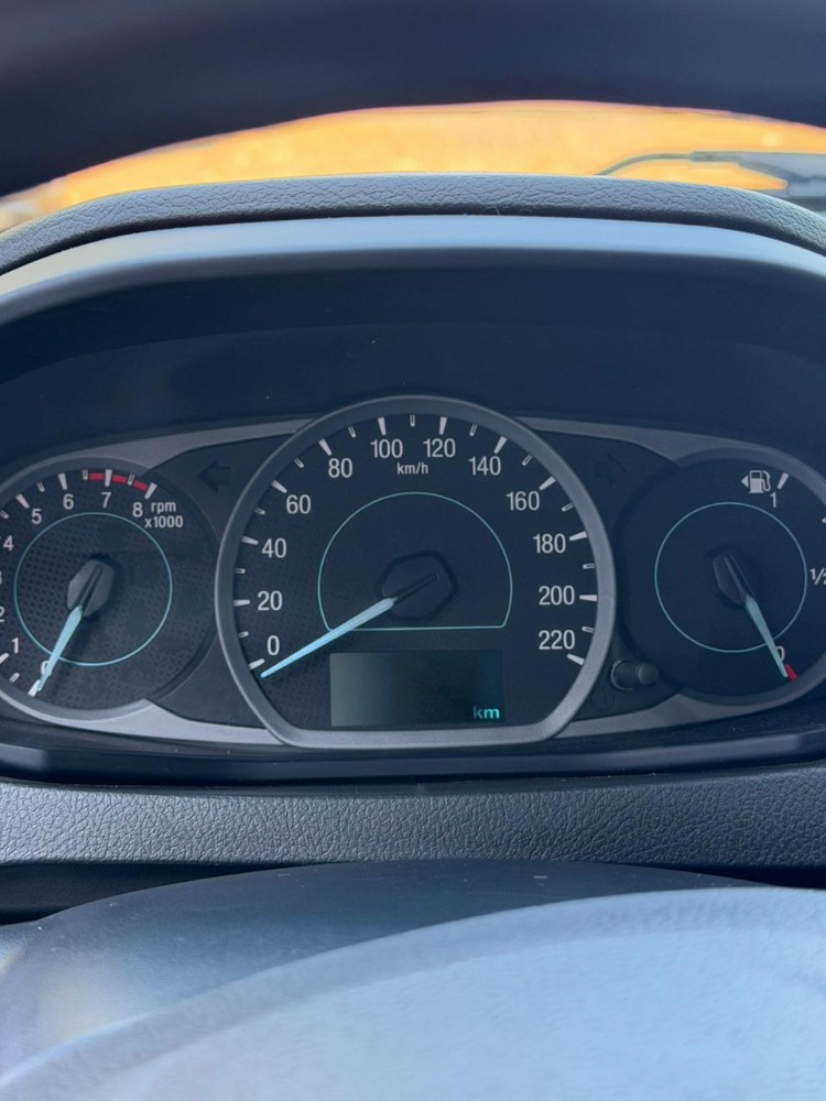 Ford KA freestyle 1.5 Se — foto 10